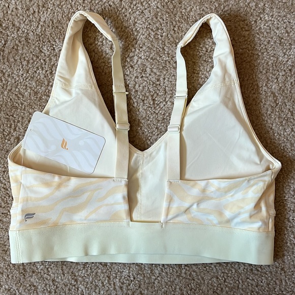 NWT Fabletics All Day Every Day Bra - Picture 4 of 4